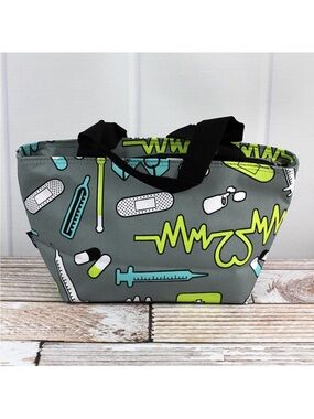 NWT NGIL Insulated Nurse Lunch Bag Medical Print Tote